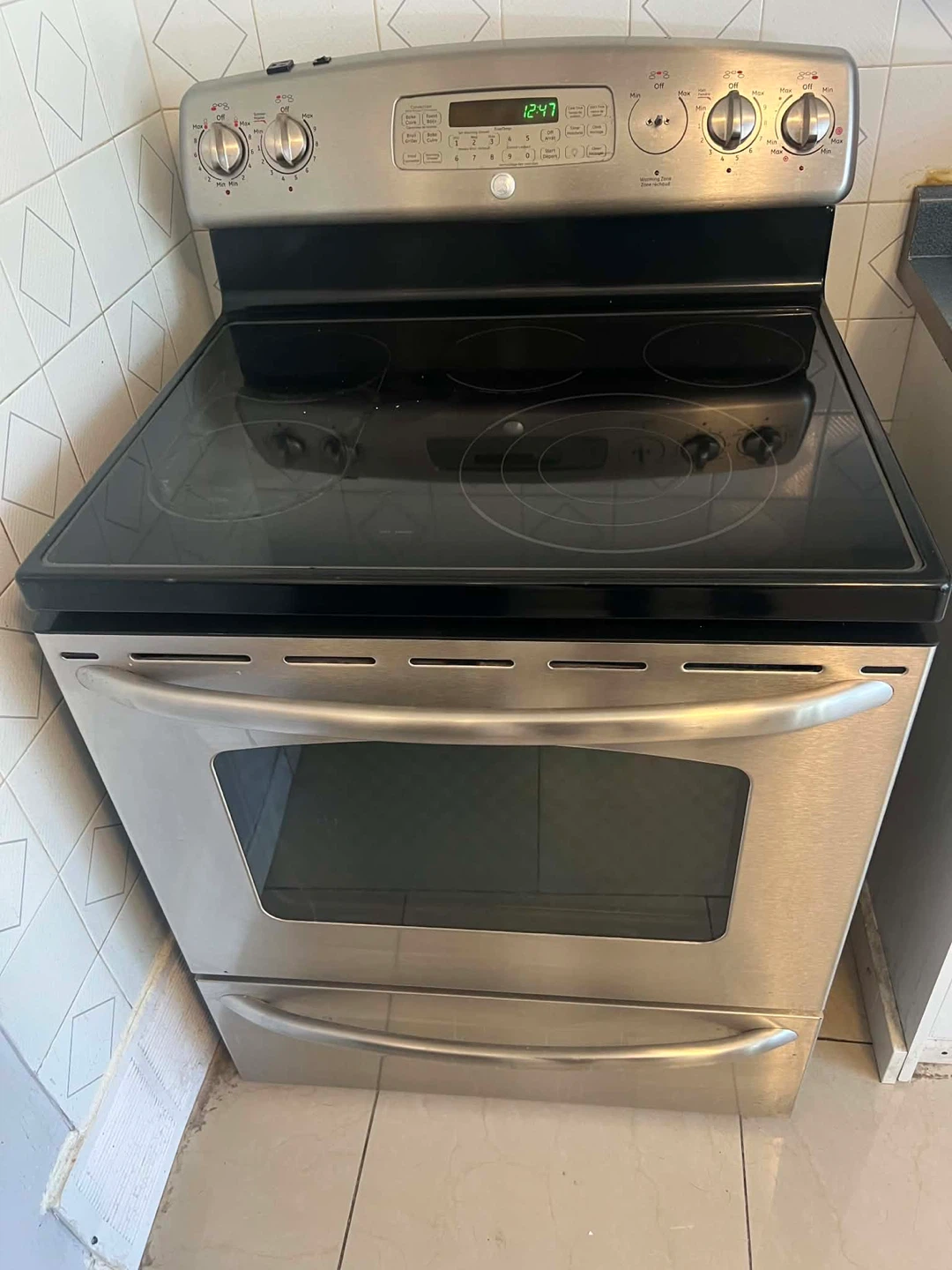 GE Stainless Steel Electric Stove Oven