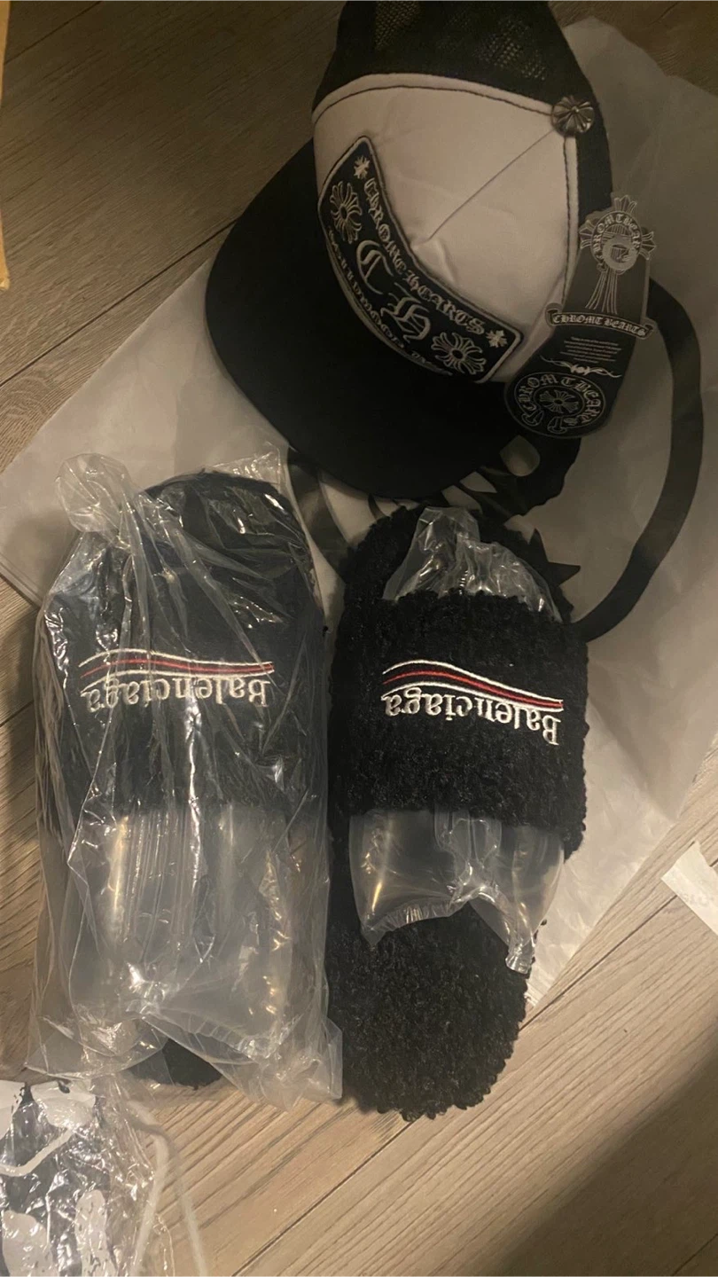 Balenciaga Sherpa Slides