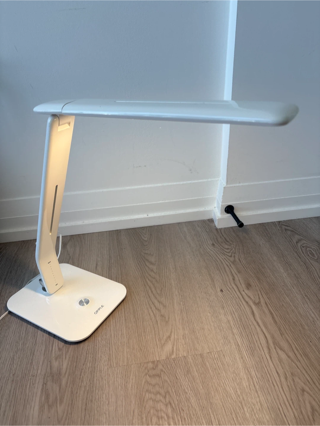 OPPLE Warm LED Desk Lamp