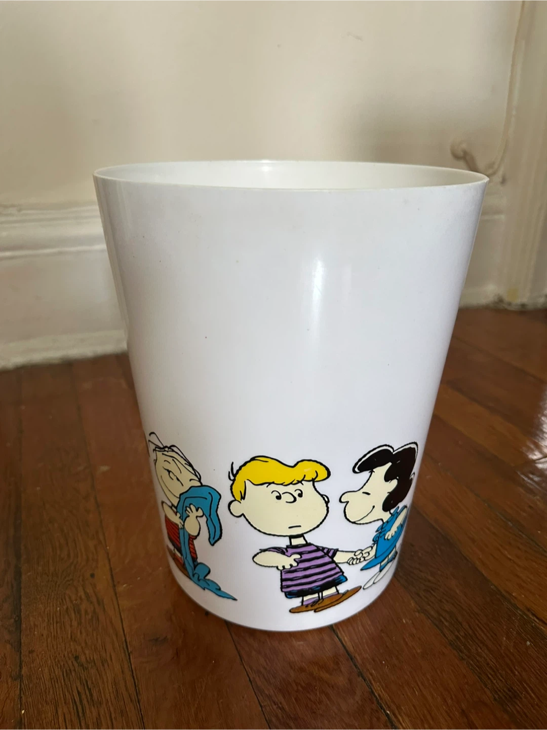 Peanuts Characters Plastic Trash Can - photo 2