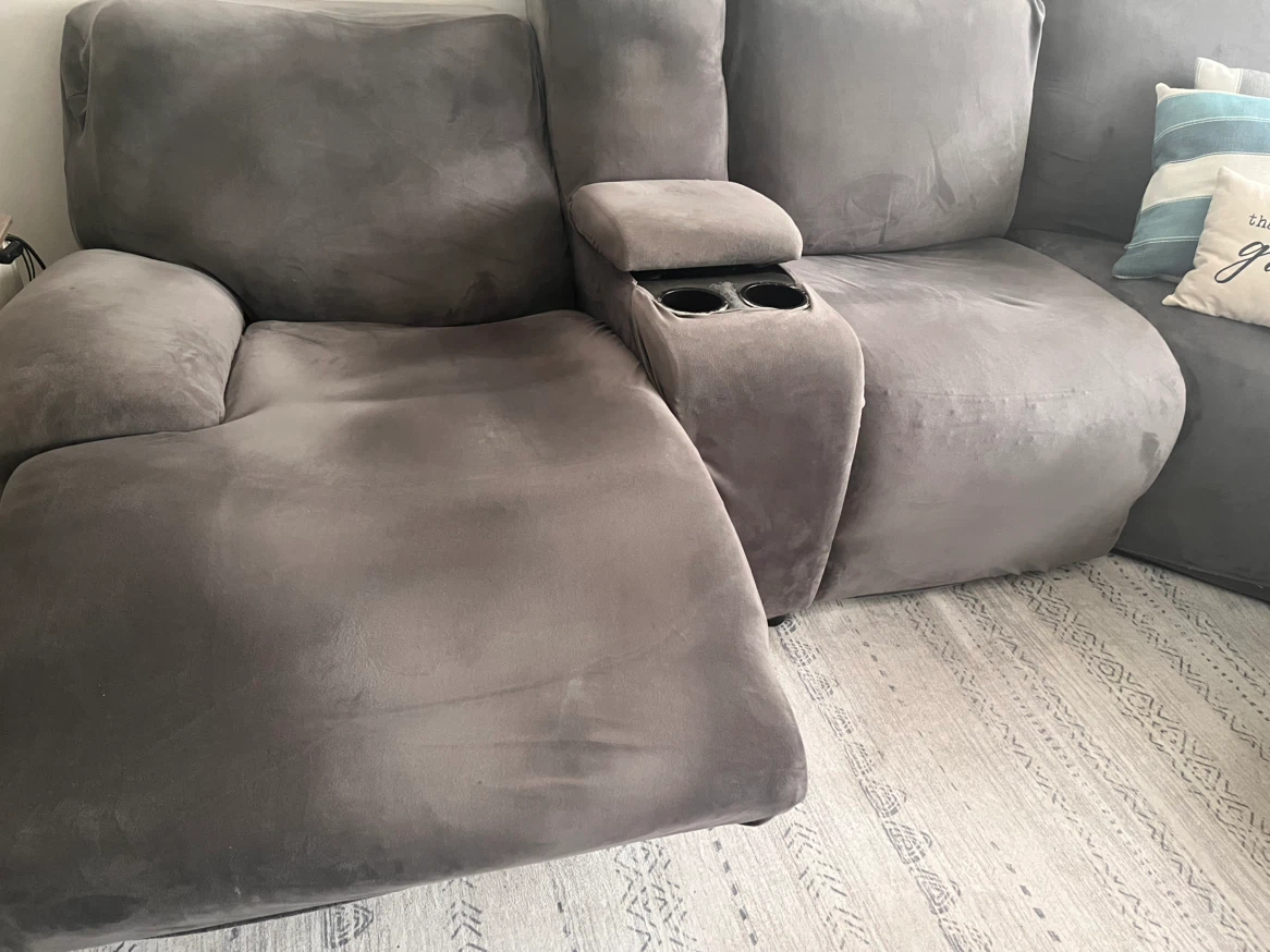 Power Reclining 6 Piece Sectional w/ USB Ports - photo 3