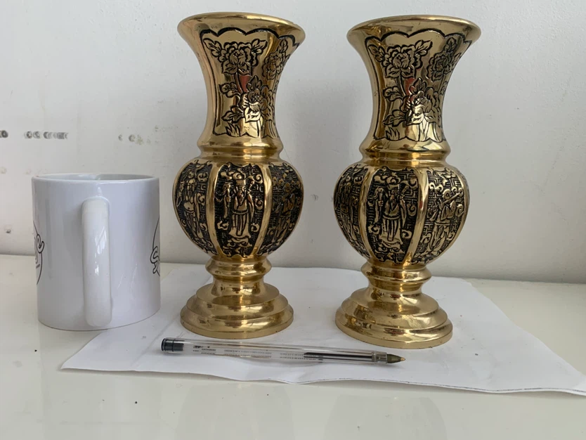 Pair of decorative brass vases - photo 2