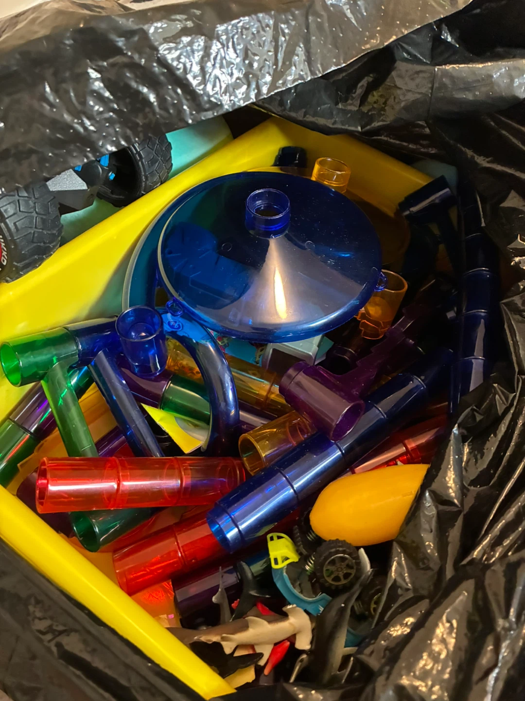 FREE  *Assorted Kids' Toys Bundle*