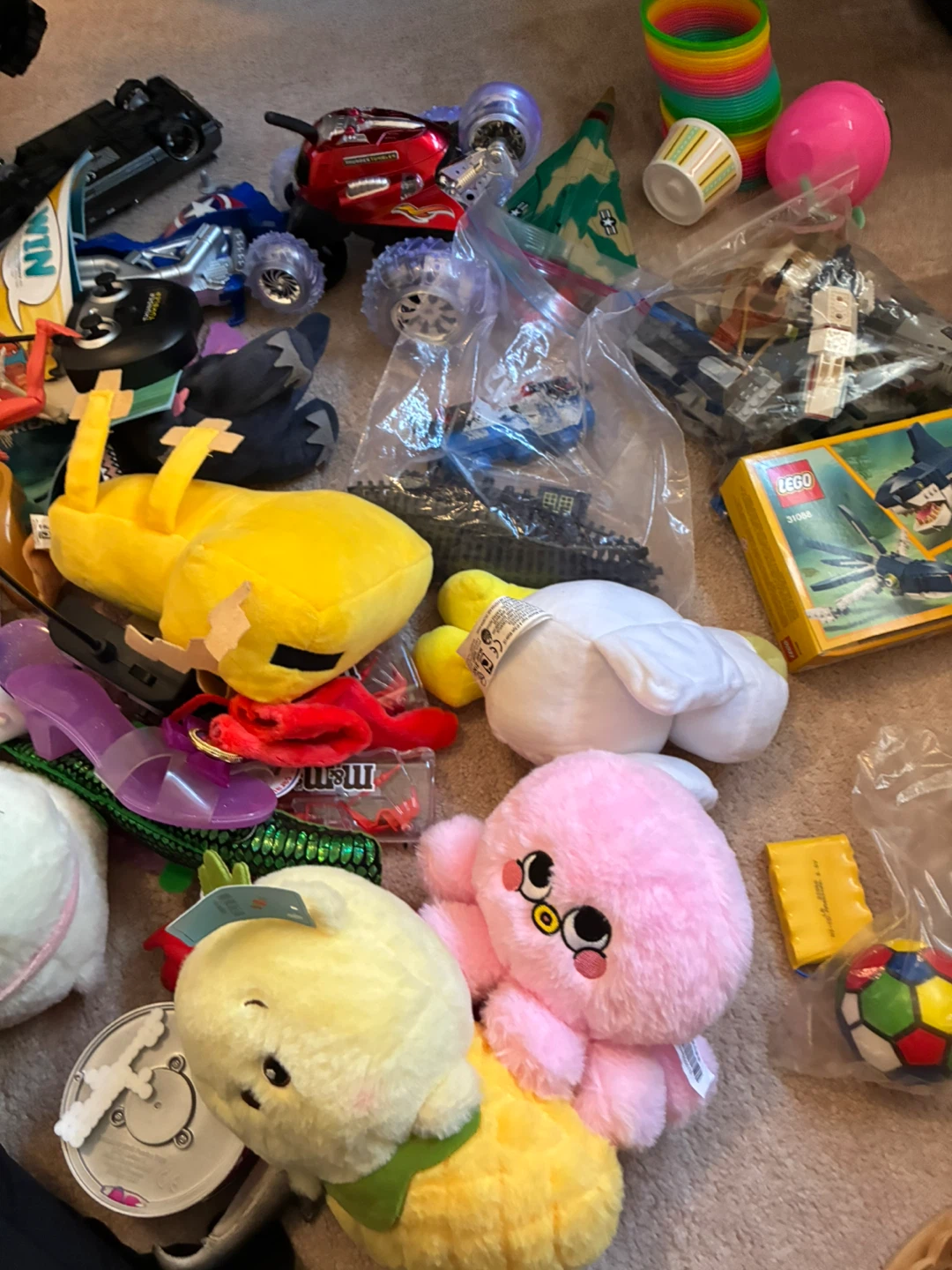 FREE  *Assorted Kids' Toys Bundle* - photo 4