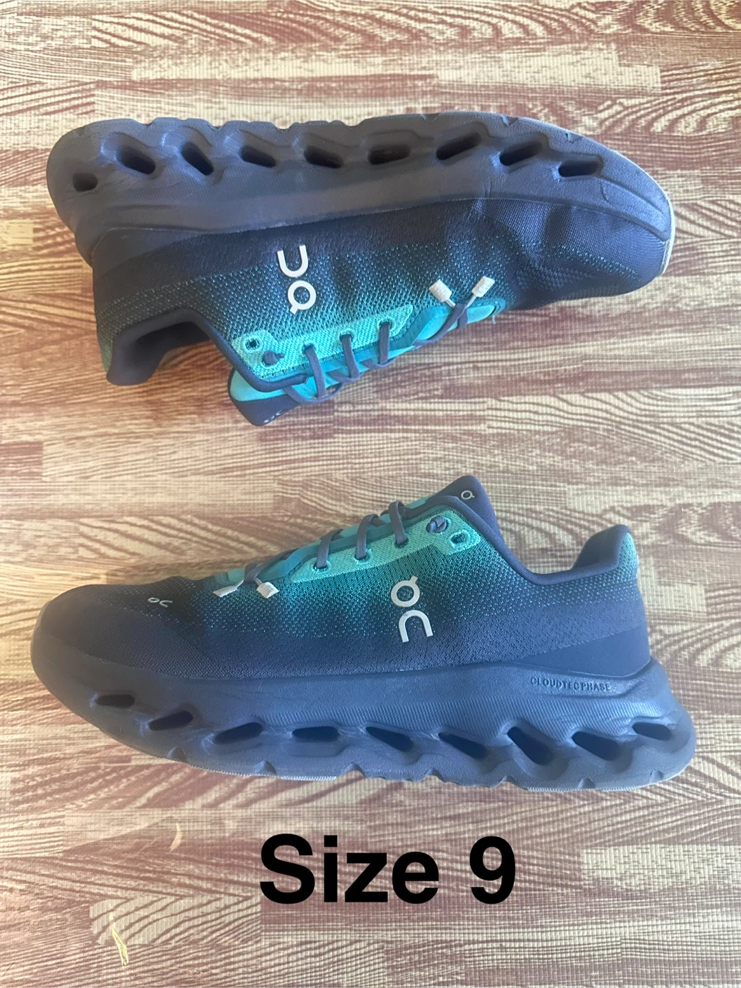 ON CloudTec Phase Running Shoes