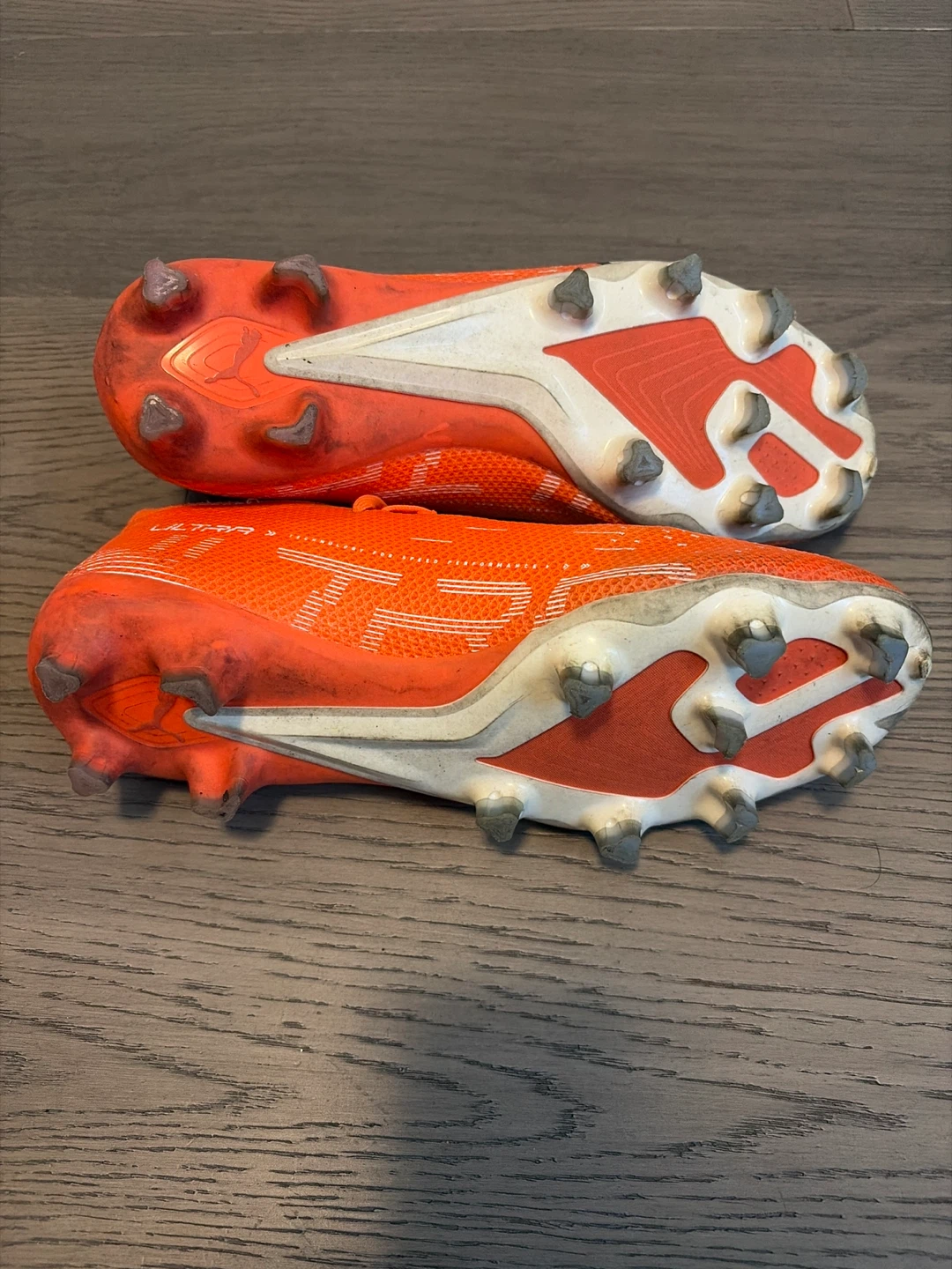 Puma Ultra Soccer Cleats and Shin Guards - photo 4