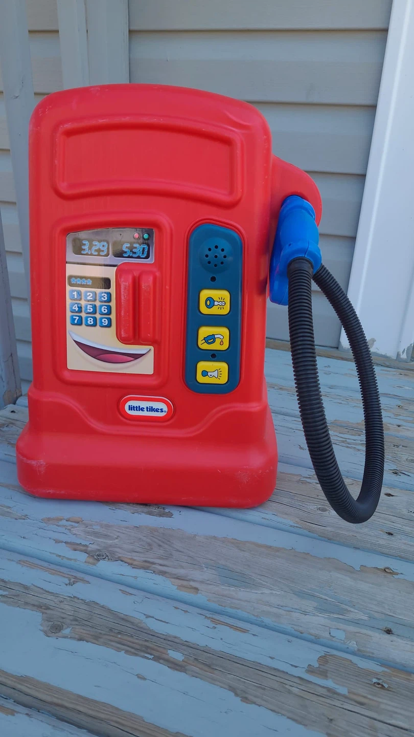 Little Tikes Pretend Play Gas Pump Toy