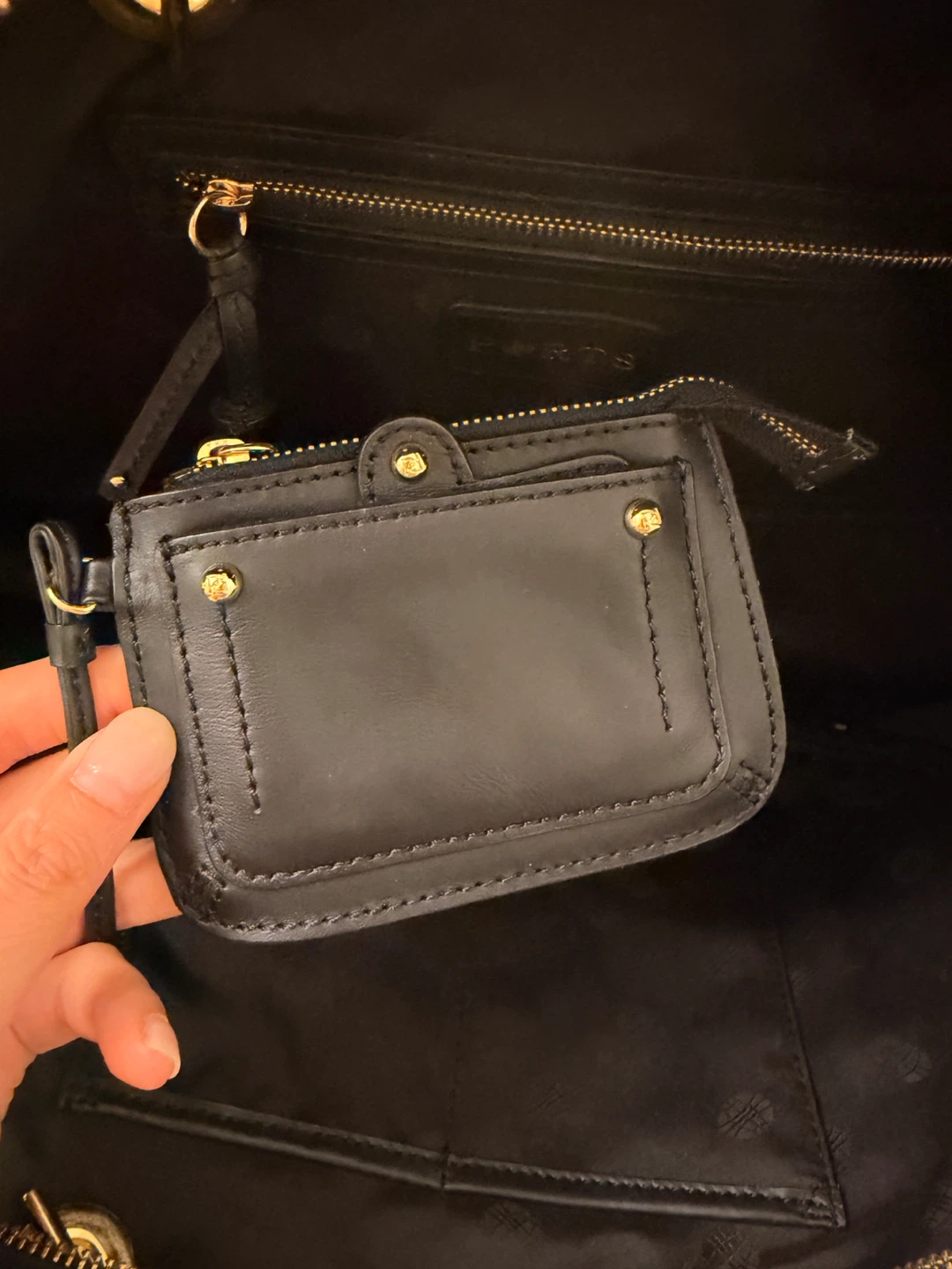 Ports black quilted leather shoulder bag with gold chain - photo 5