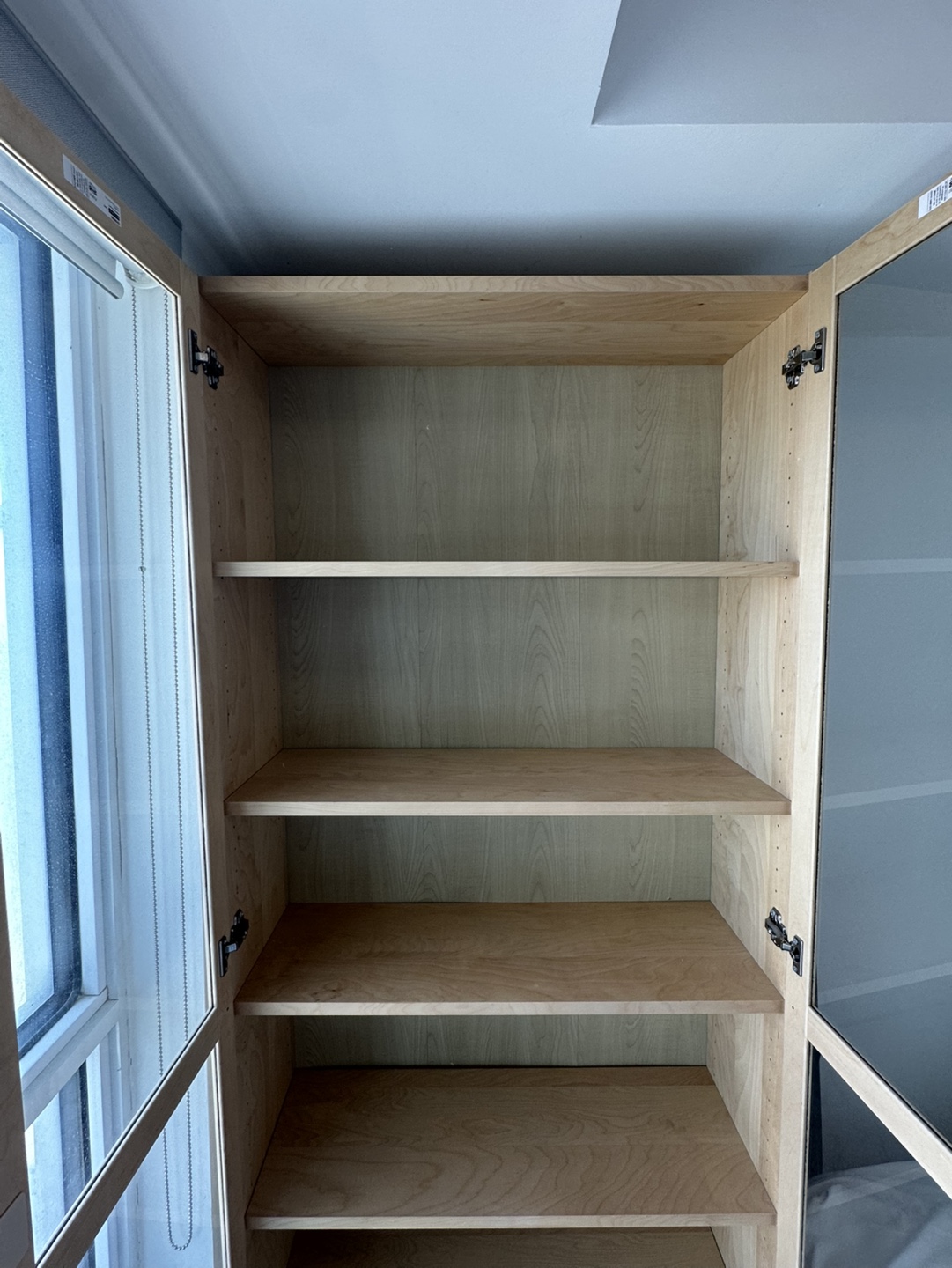 IKEA Billy/Oxberg bookcase with glass doors - photo 2