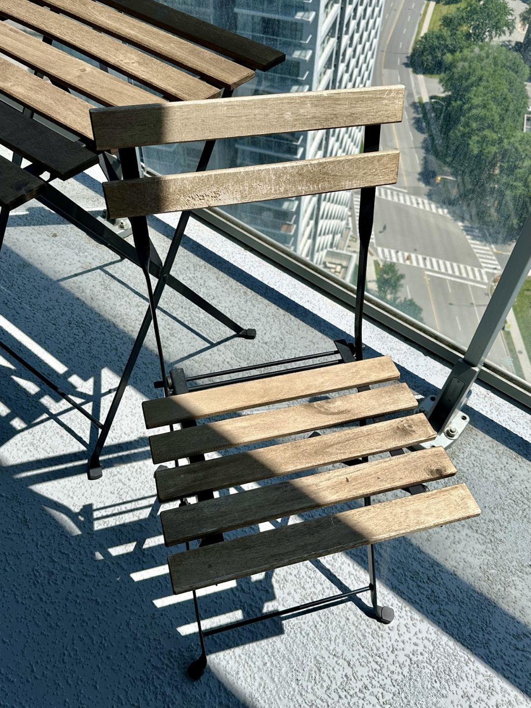 IKEA outdoor table and chair set - photo 4