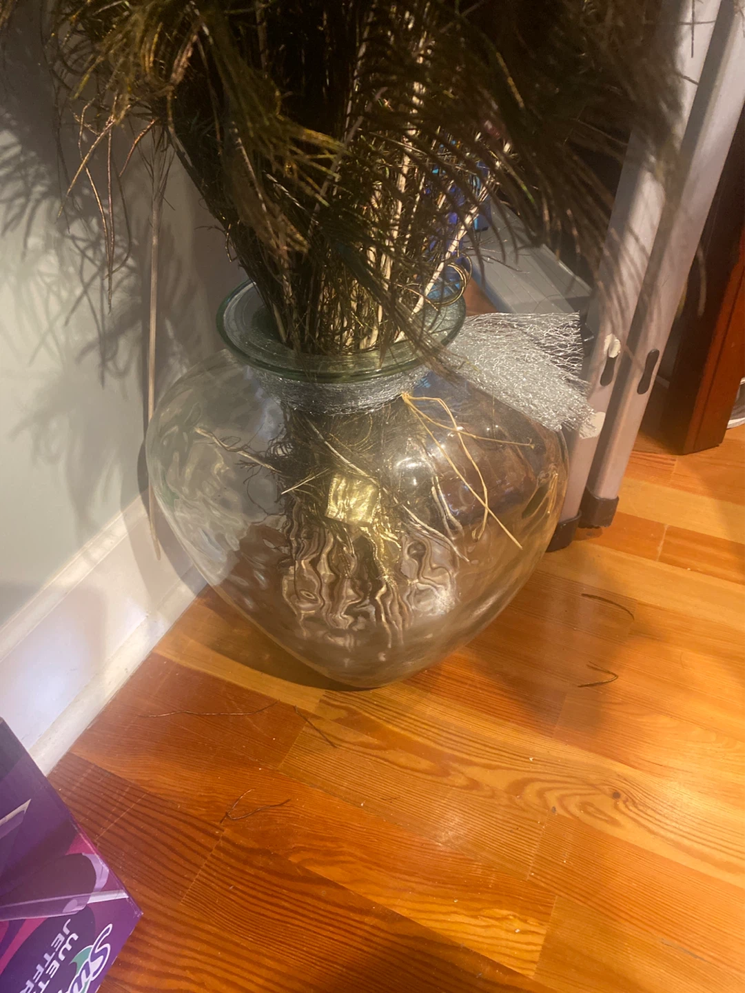 Large Glass Heart Shaped Vase - photo 2