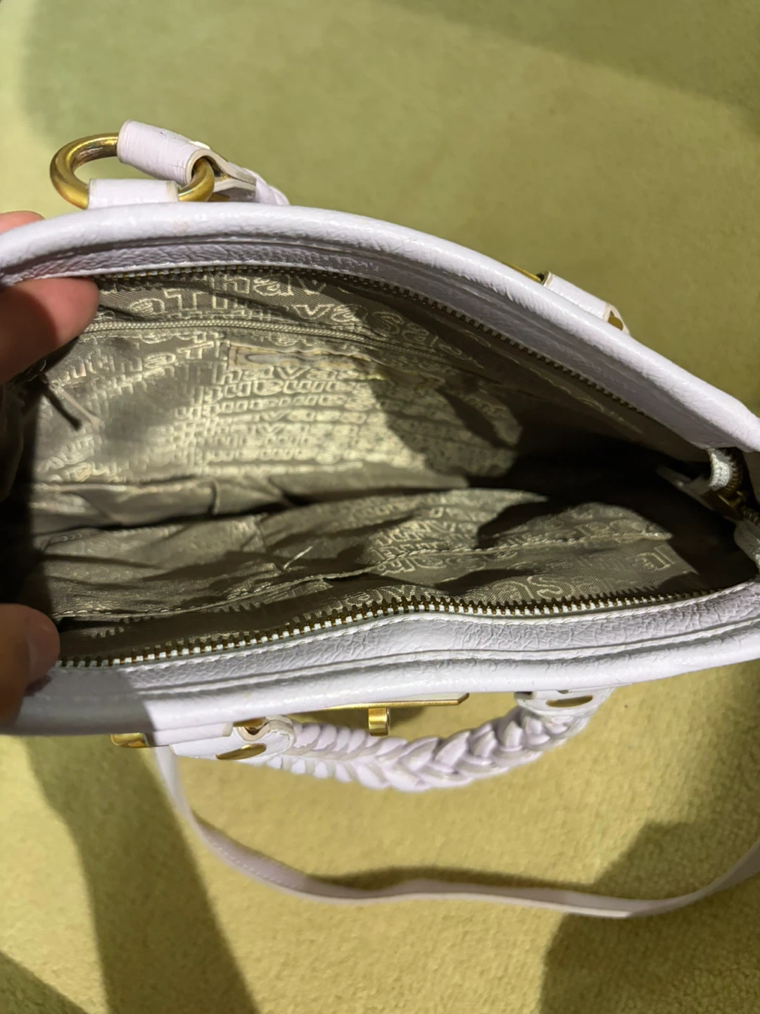 Samantha Thavasa Lavender Leather Satchel Bag - photo 4