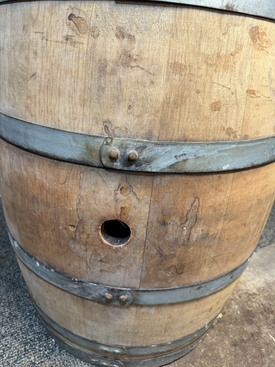 French oak wine barrel - photo 4