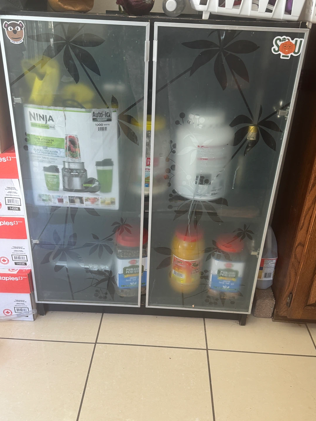 Cabinet