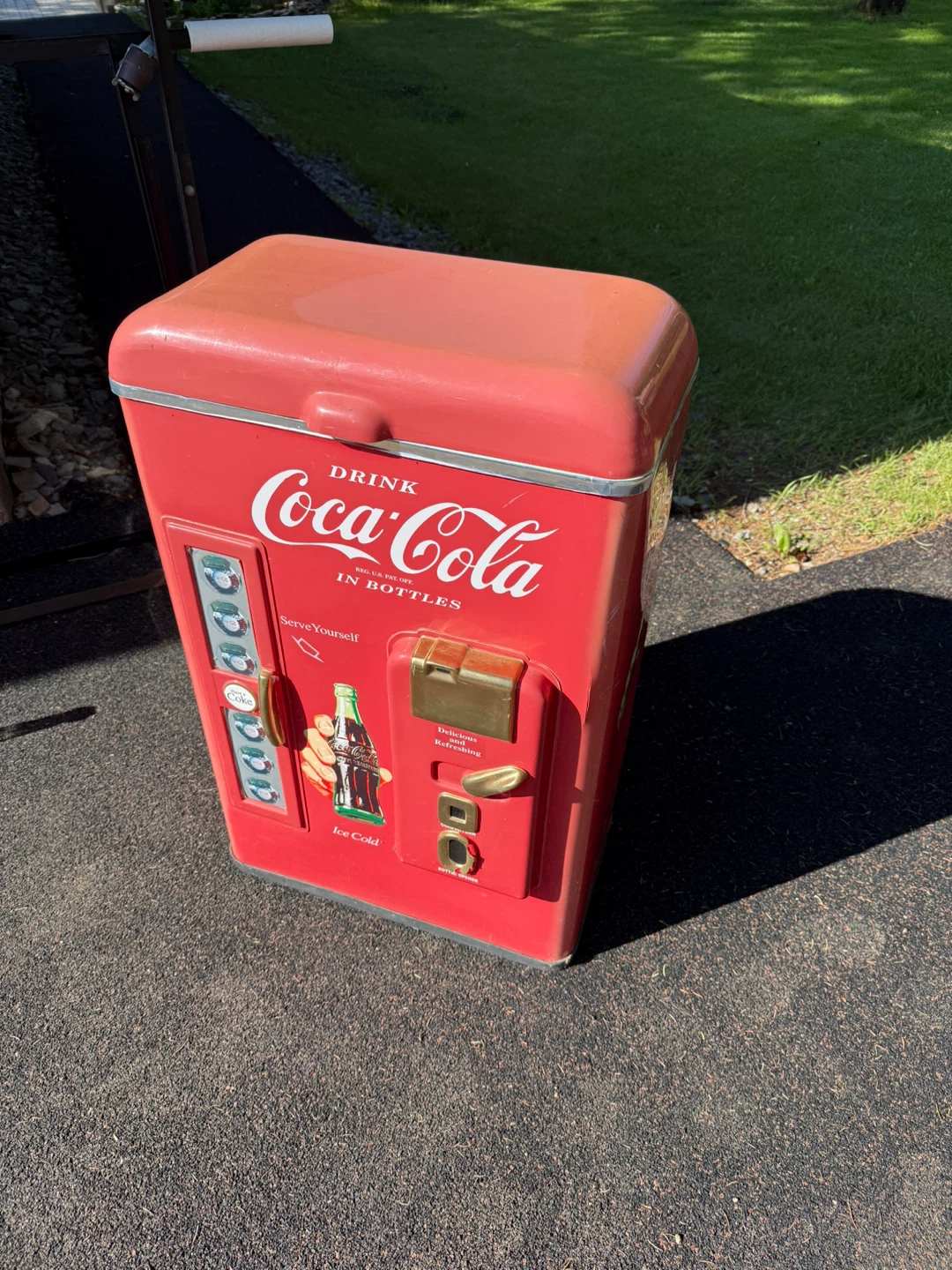 Vintage Coke Cooler - photo 3