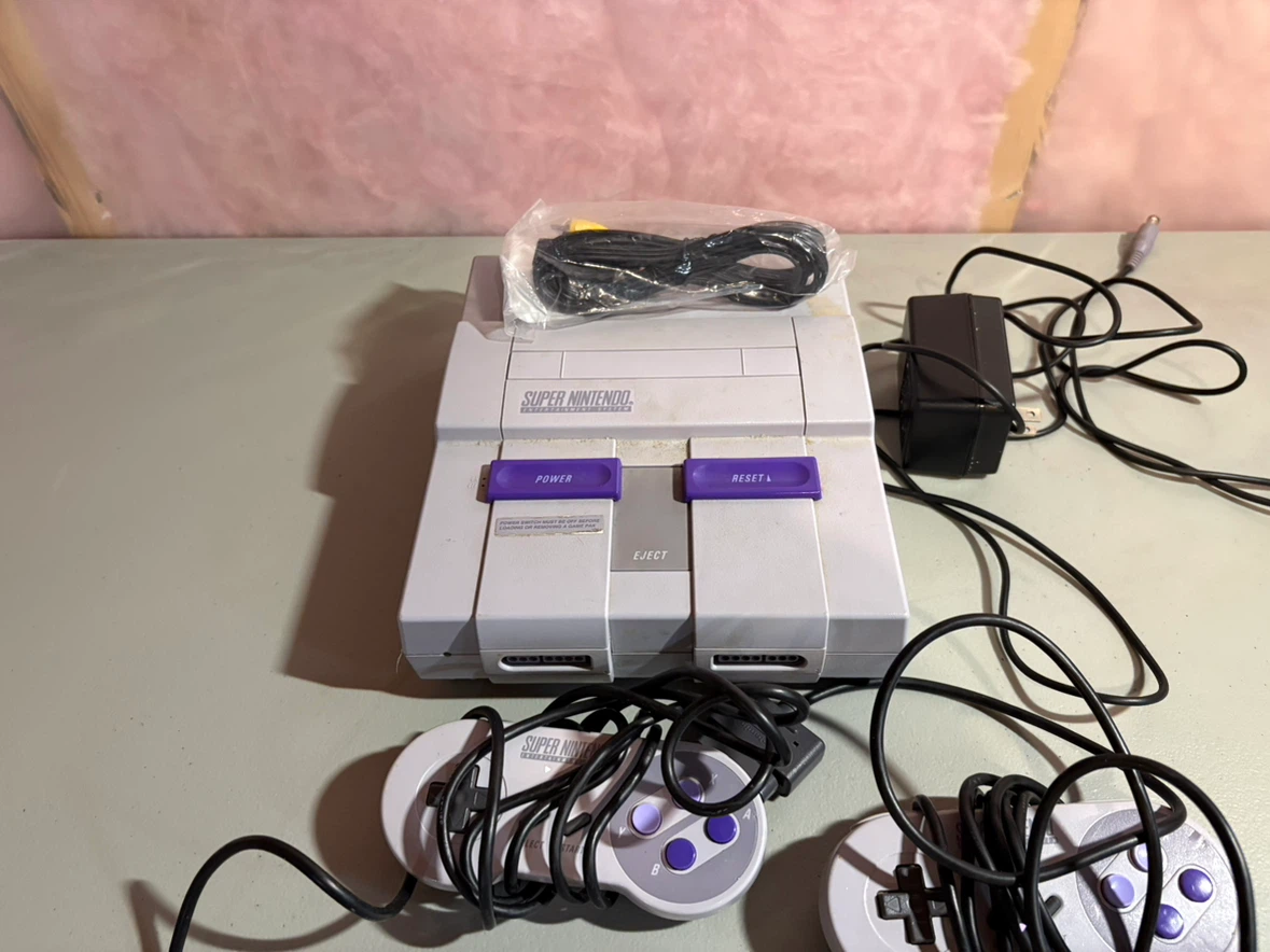 Super Nintendo Entertainment Console