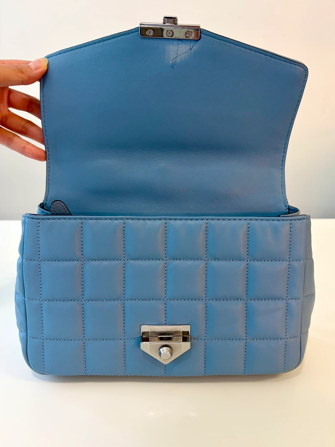 Michael Kors Soho Large Quilted Leather Shoulder Bag - photo 4