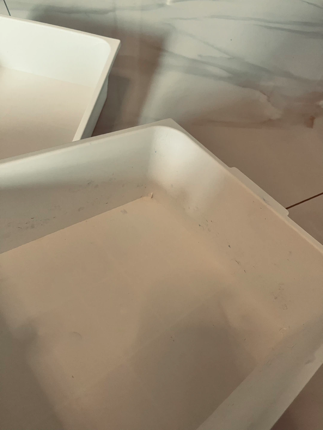 Set of 2 Plastic White Storage Bin - photo 3