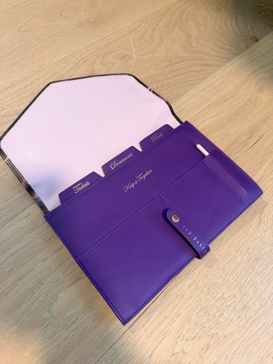 Ted Baker Purple Floral Document Holder - photo 2