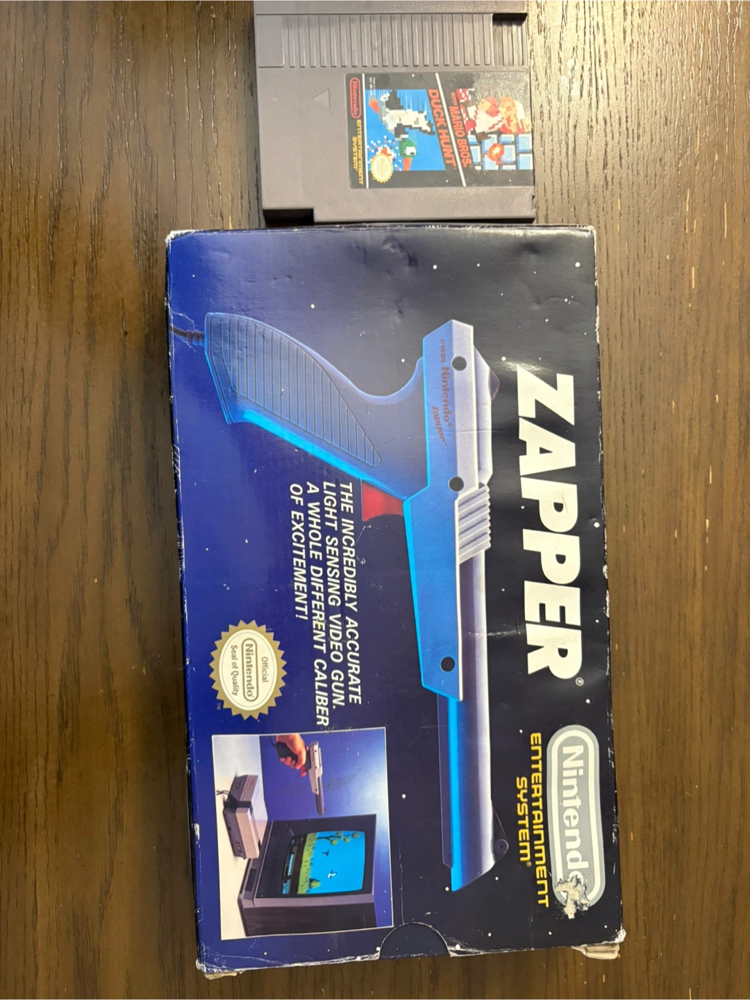 Nintendo Entertainment System Zapper Gun with Duck Hunt Game