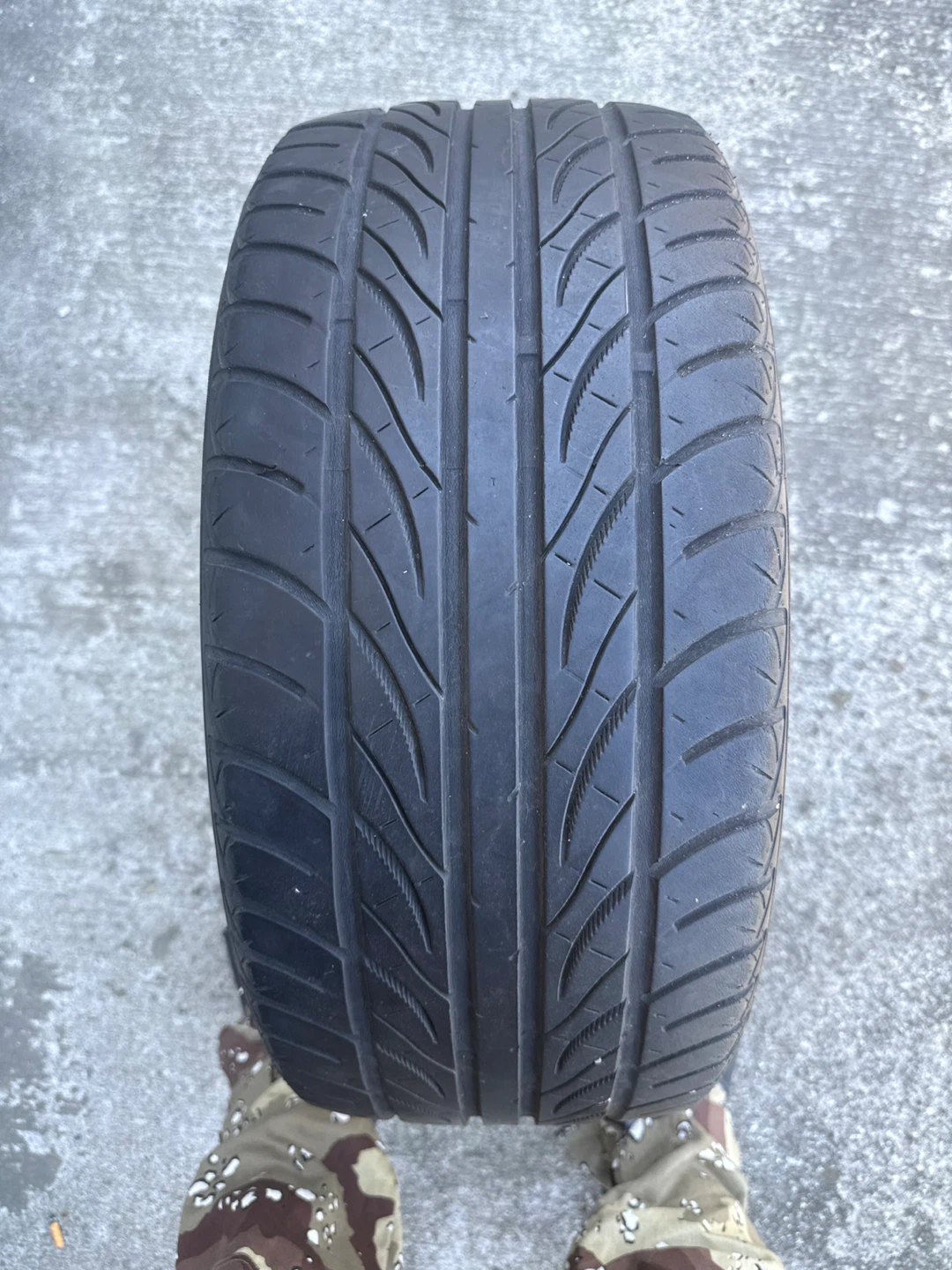 4 Atrezzo All-Season Tires – Good Condition - photo 2