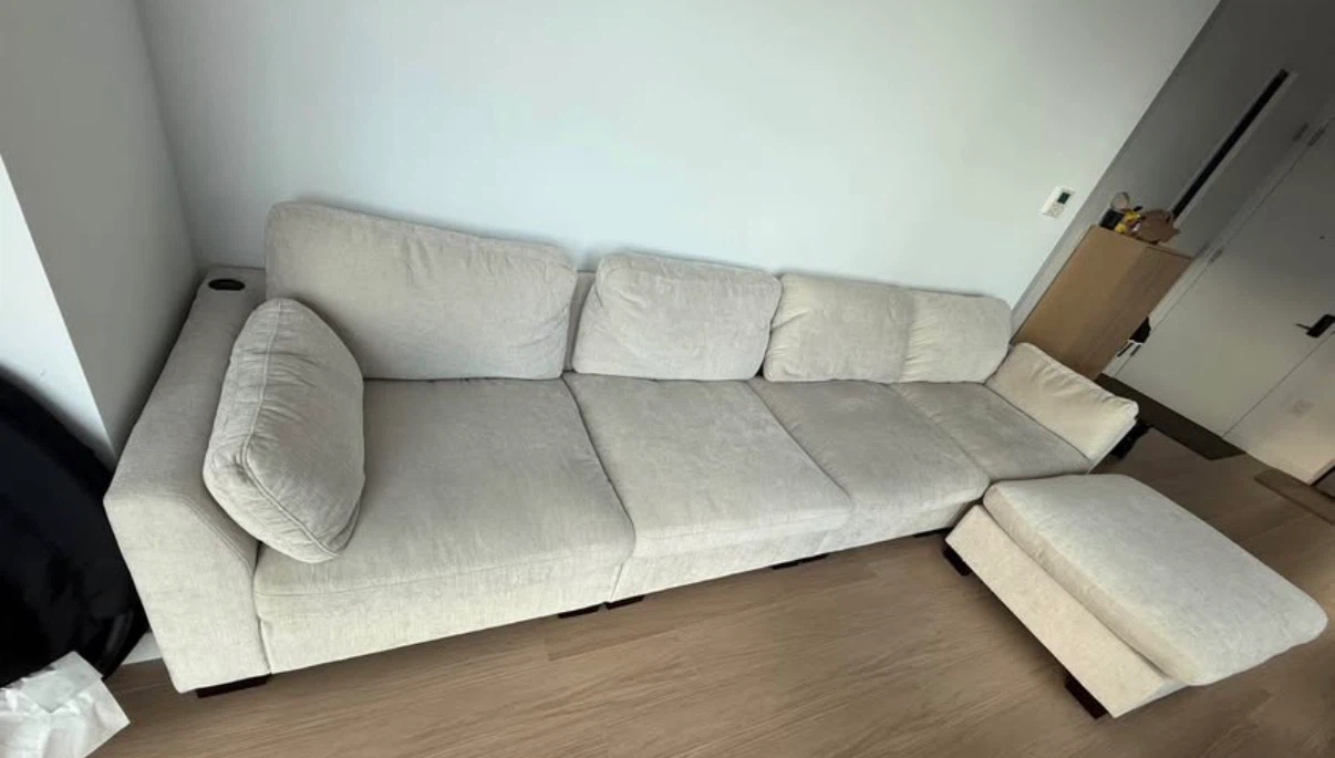 Cream Sectional Sofa with Ottoman