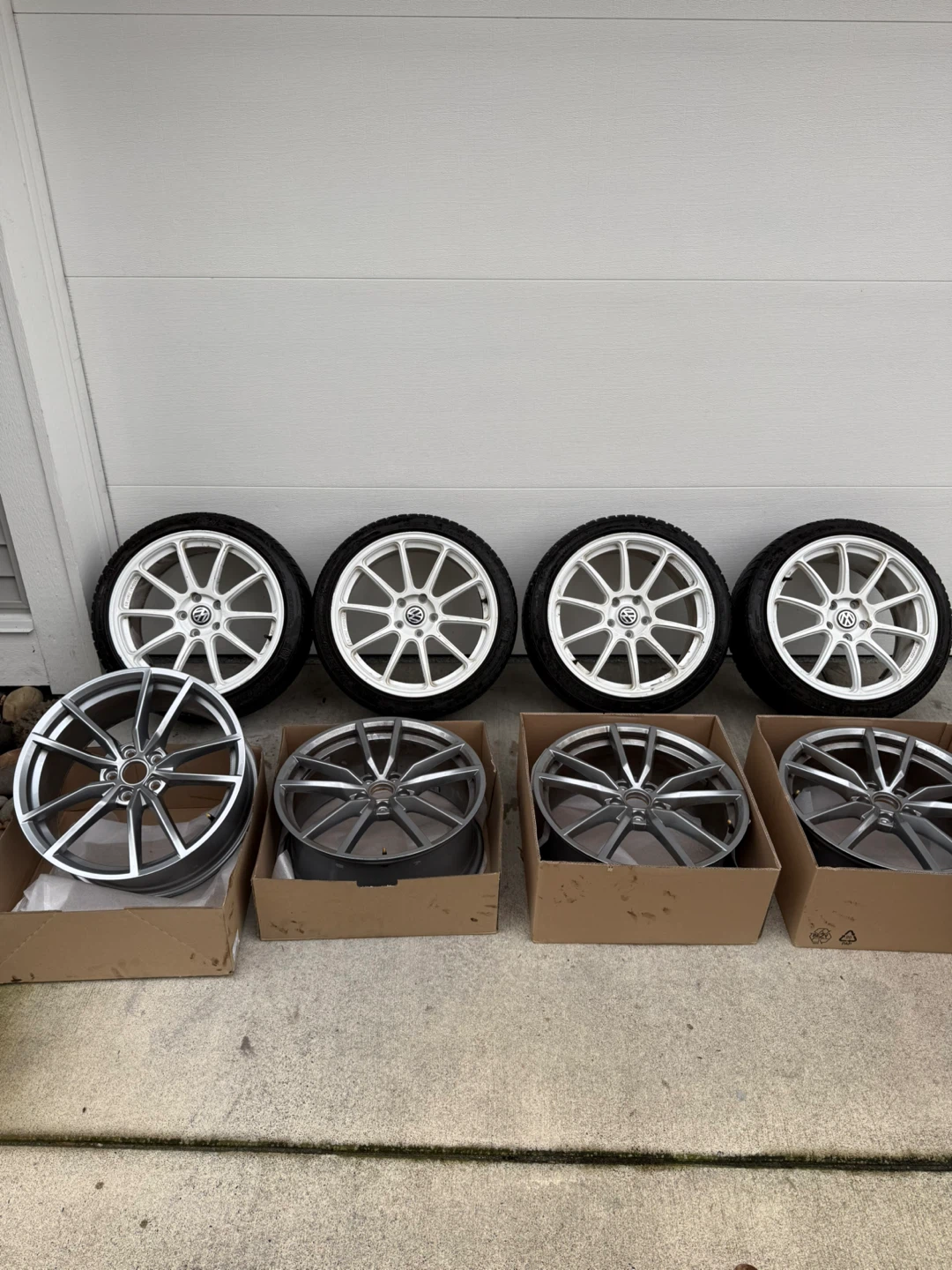 Set of 4 Volkswagen Golf R Alloy Wheels,winter tires
