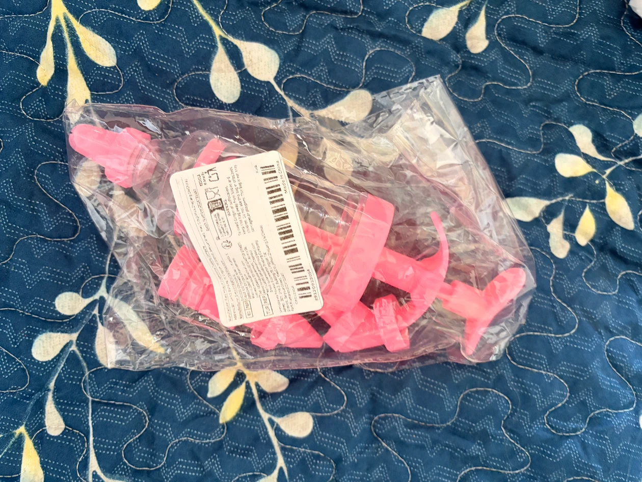 Pink Cake Decorating Syringe Set