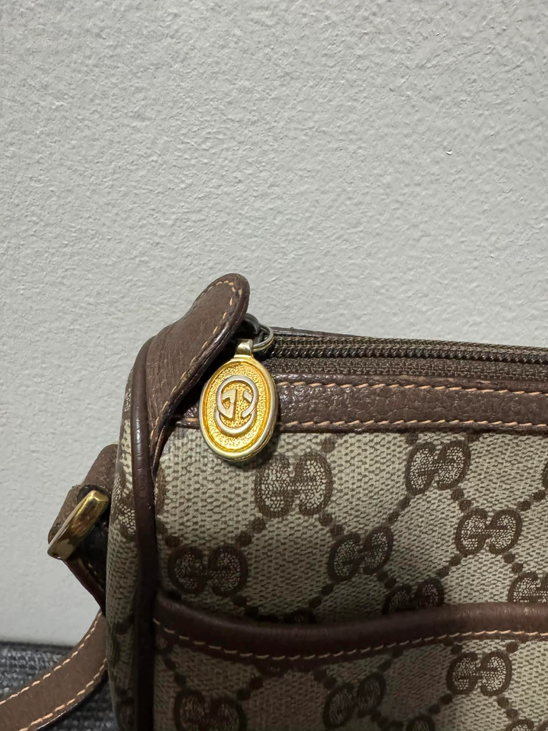 Vintage Gucci monogram shoulder bag - photo 3