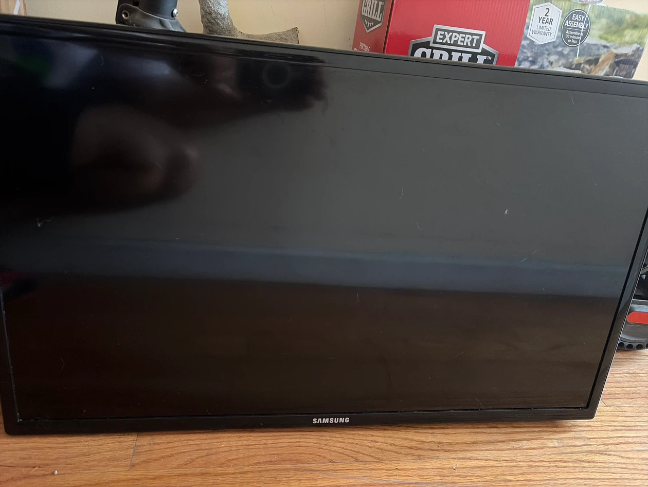 Samsung 32" LH32HDB Television - photo 2