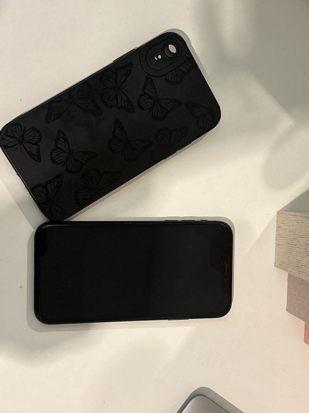 iPhone XR - photo 4