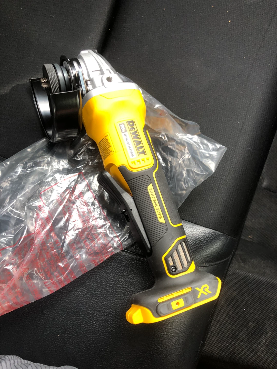 Dewalt 20V MAX Brushless XR angle Grinder- BRAND NEW - photo 2