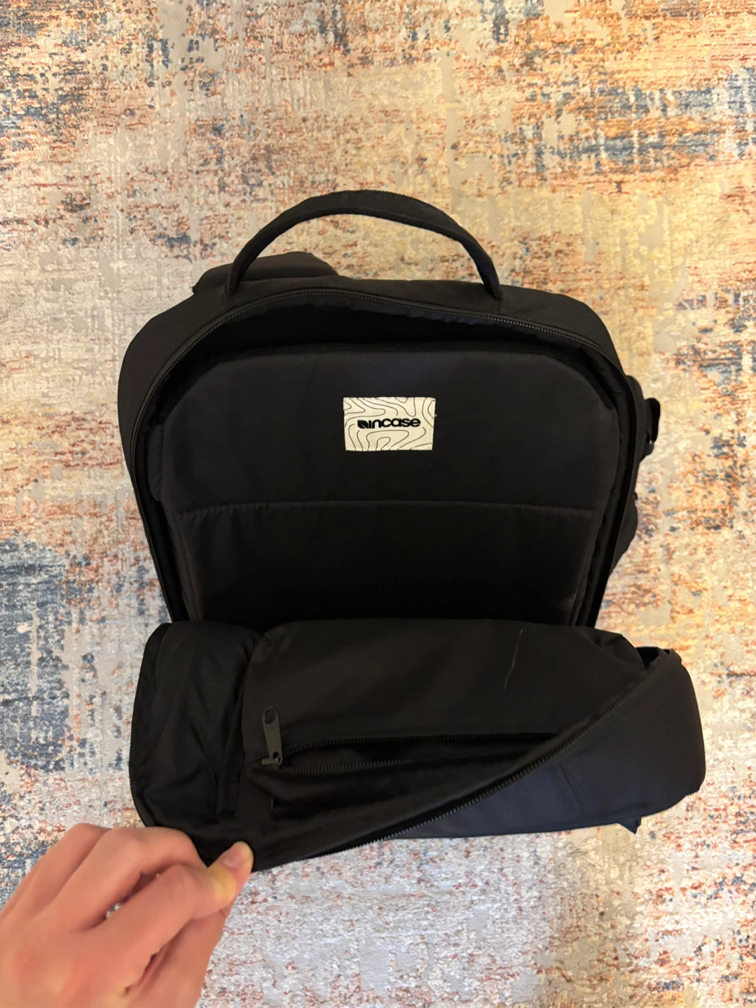Incase Sling Backpack / Laptop Bag - photo 3