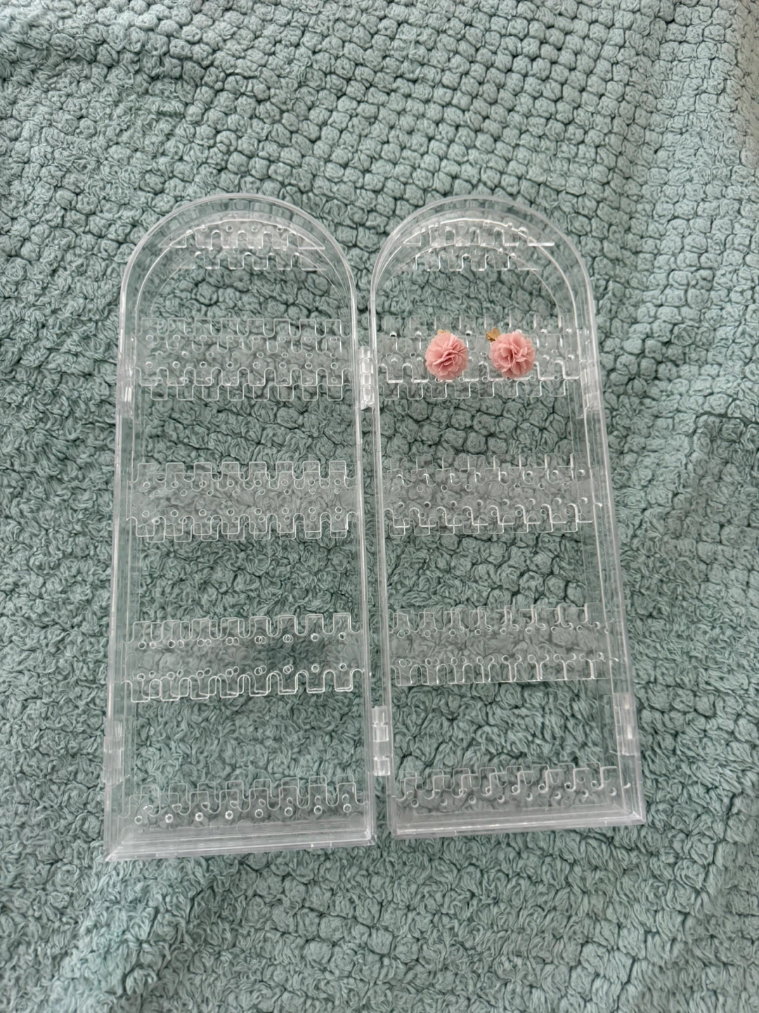 Clear Acrylic Earring Organizer Display Stand - photo 3