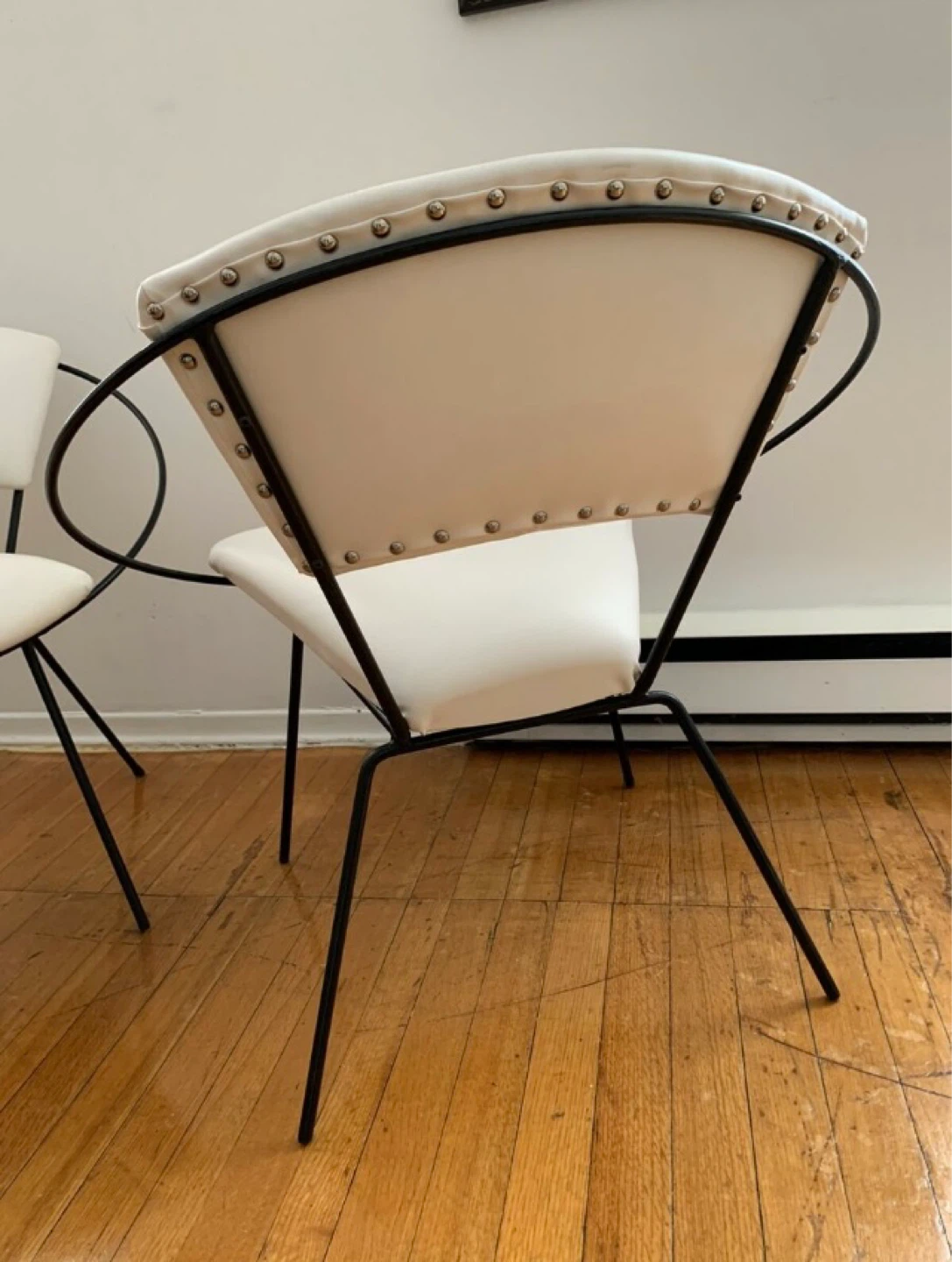 Rare white and black MCM circle chair - photo 3