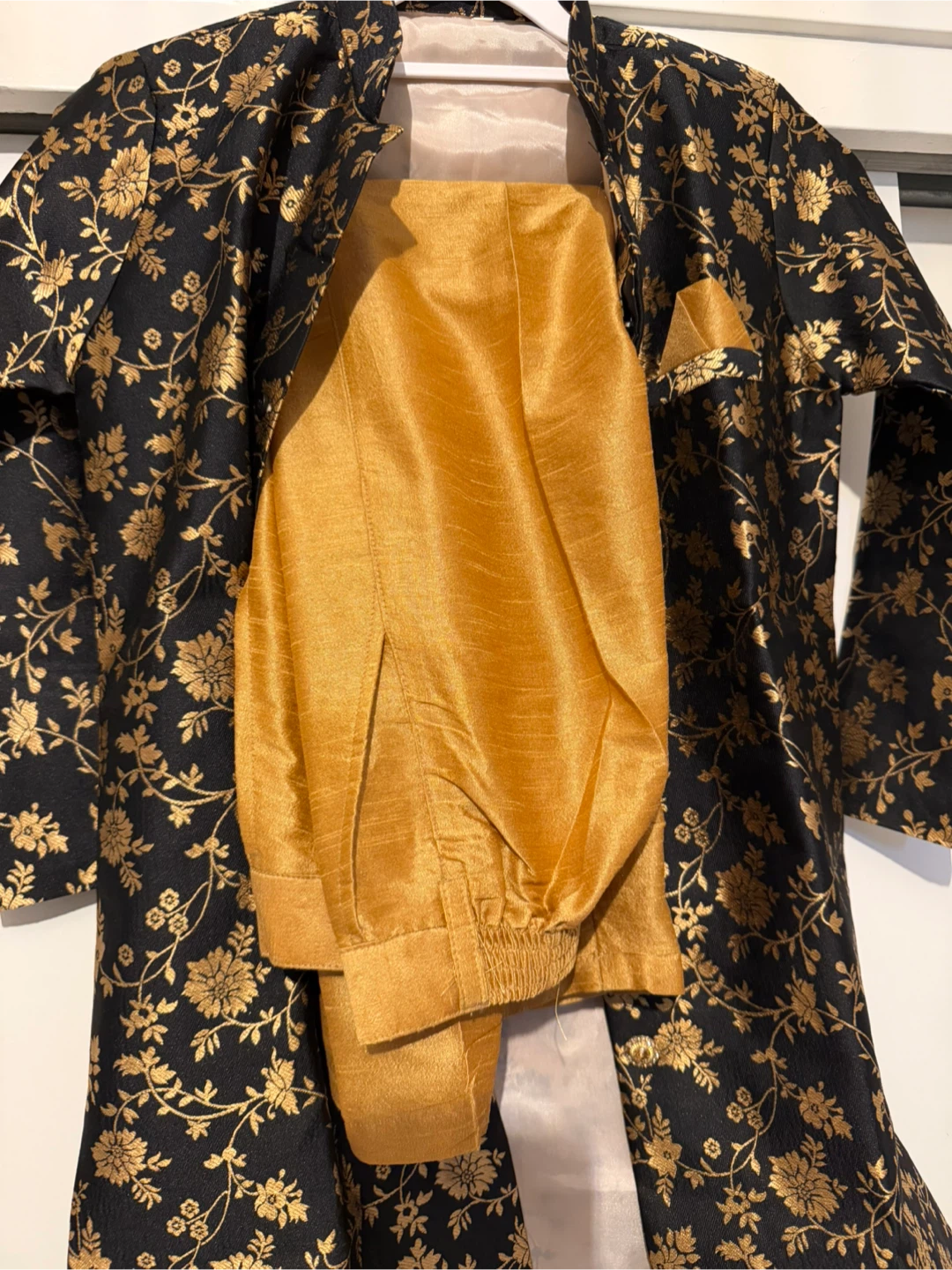 Boys Embroidered Kurta - photo 2