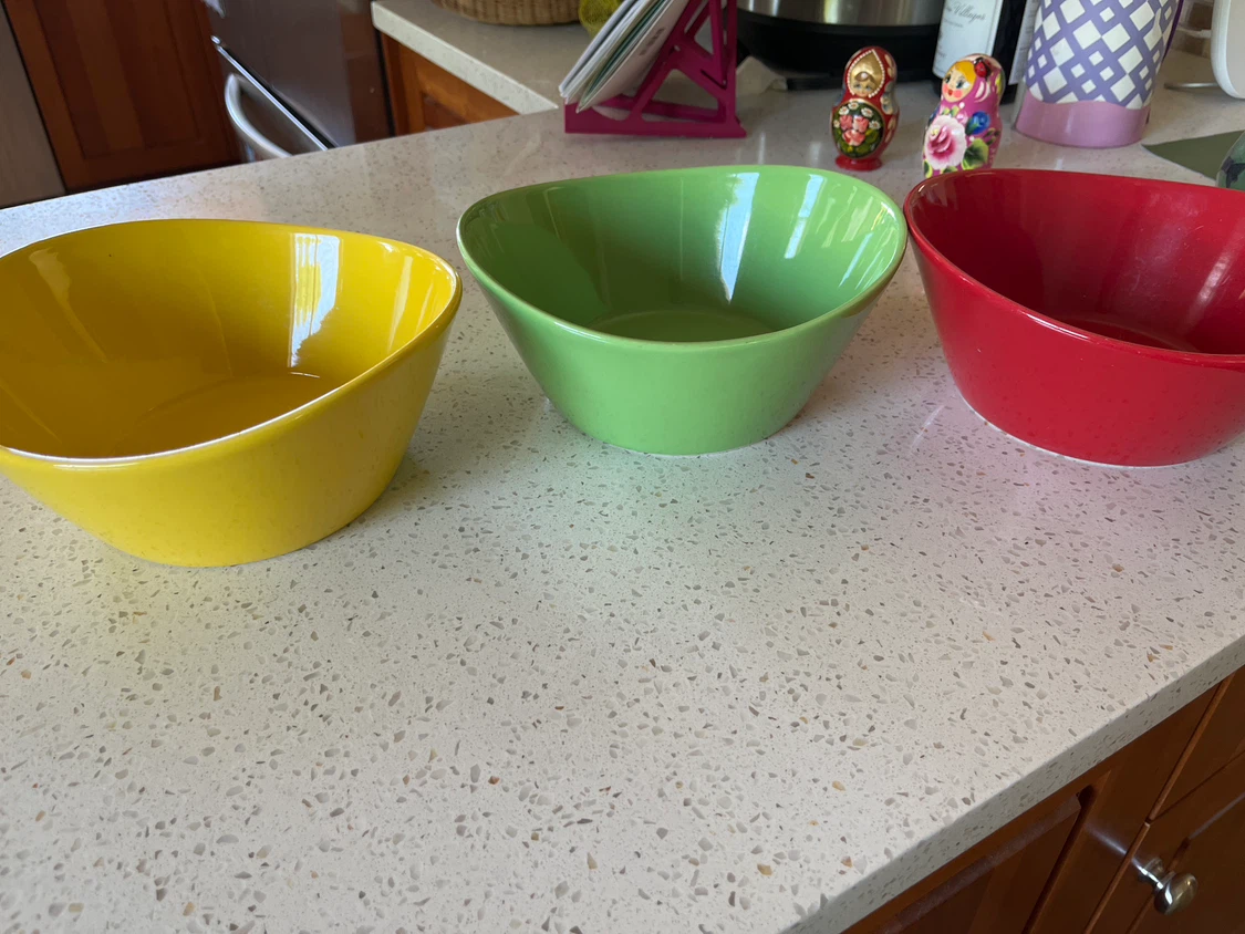 Set of 3 colourful serving bowls - photo 2