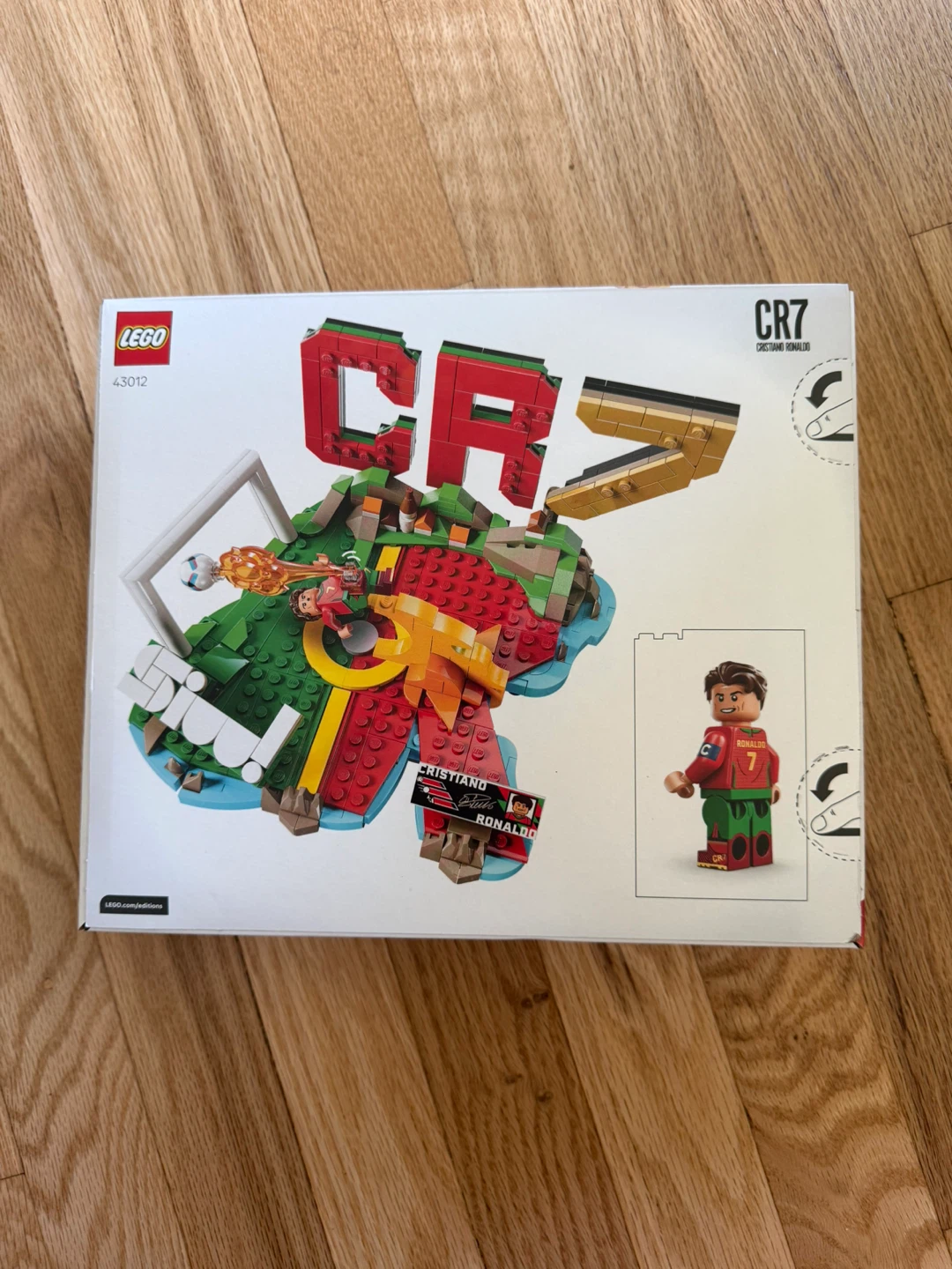 LEGO 43012 CR7 Cristiano Ronaldo Soccer Highlights Building Set - photo 2