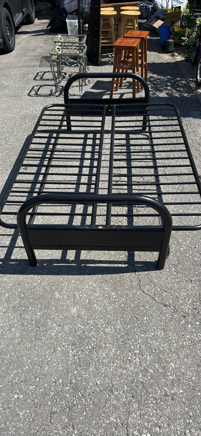 Black Metal Daybed/ futon Frame - photo 3