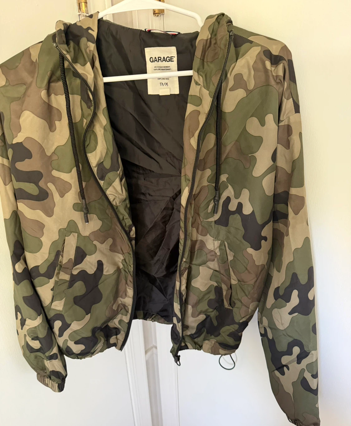Garage Camouflage Hooded Windbreaker Jacket TP/XS - photo 3