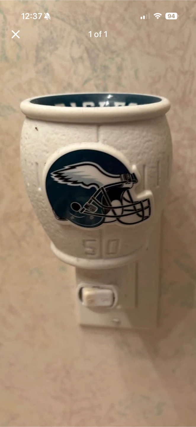 Philadelphia Eagles scentsy wall warmer