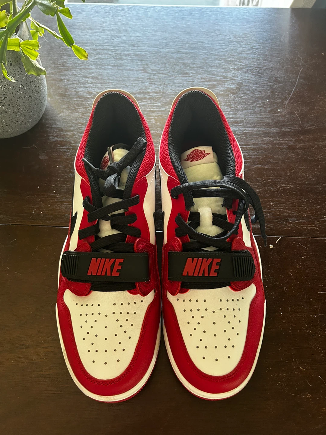 Jordon legacy lows 312