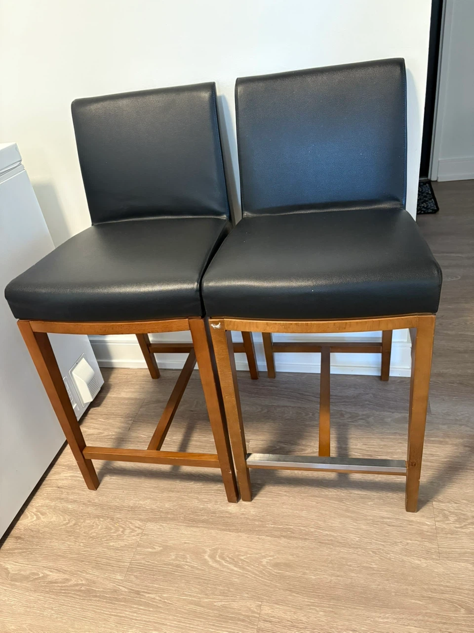 Set of 2 Black Faux Leather Bar Stools with Wooden Legs