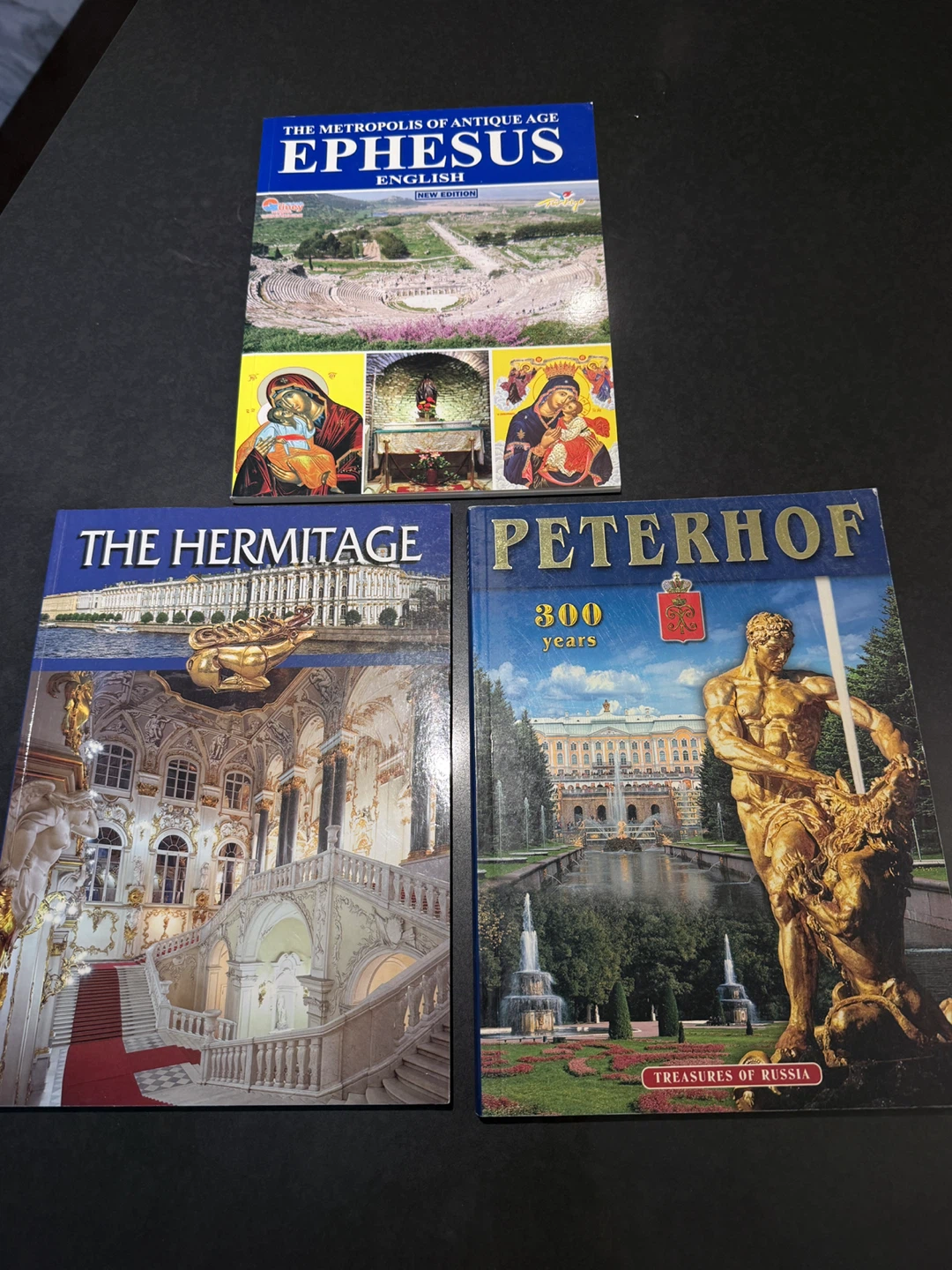 3x Museum Art Book