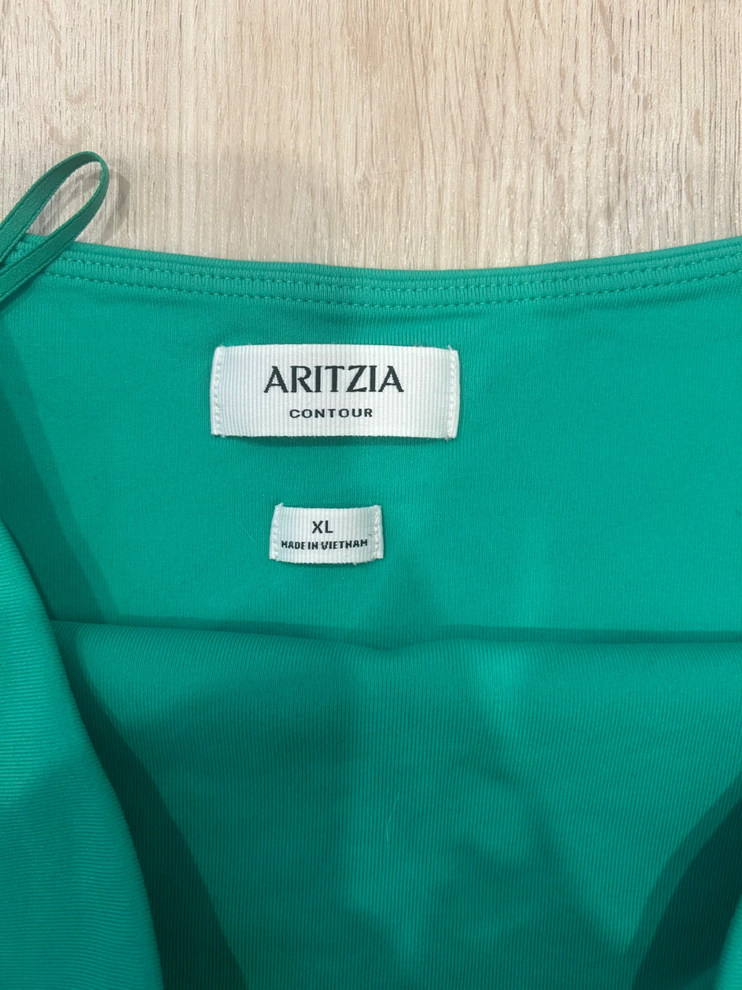 Aritzia Contour Tank Top - Green XL - photo 2