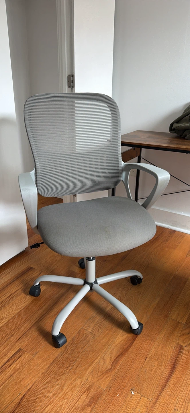 Gray Mesh Back Office Chair