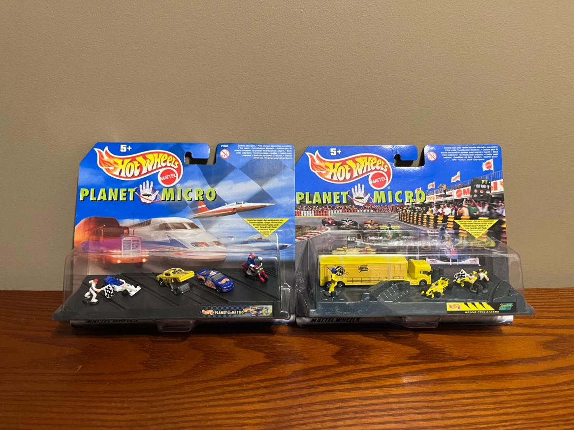 VINTAGE (1999) HOT WHEELS PLANET MICRO SETS