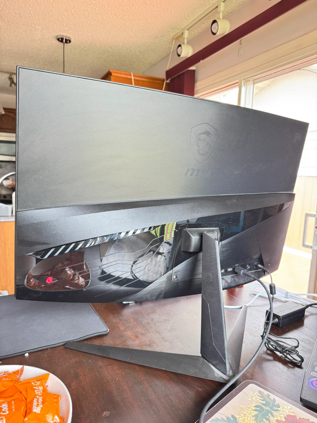 31.5” MSI Curved Gaming Monitor - photo 3