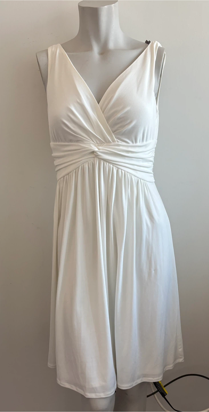 Muse White Dress Size 6