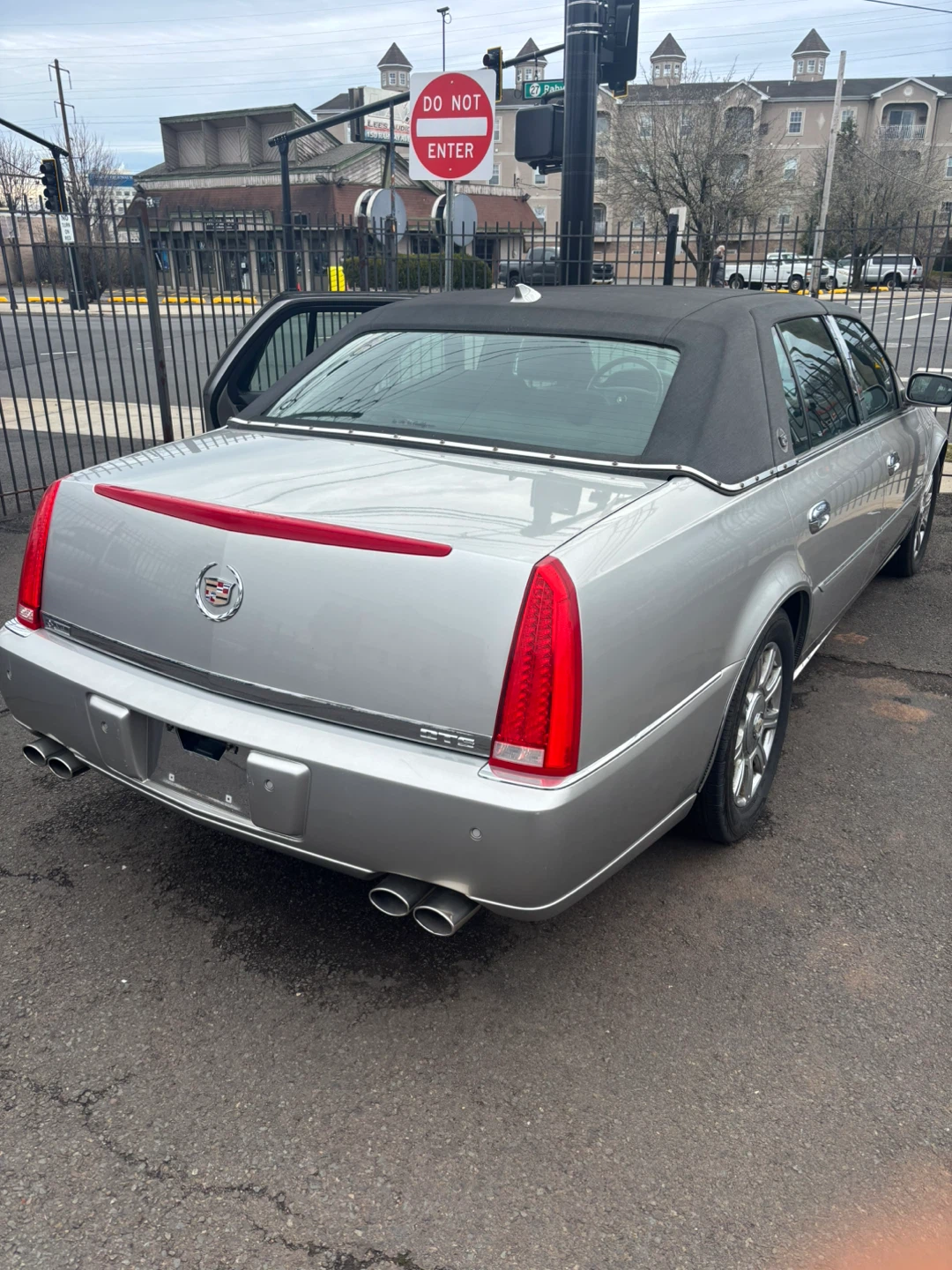 2006 Cadillac DTS - photo 2